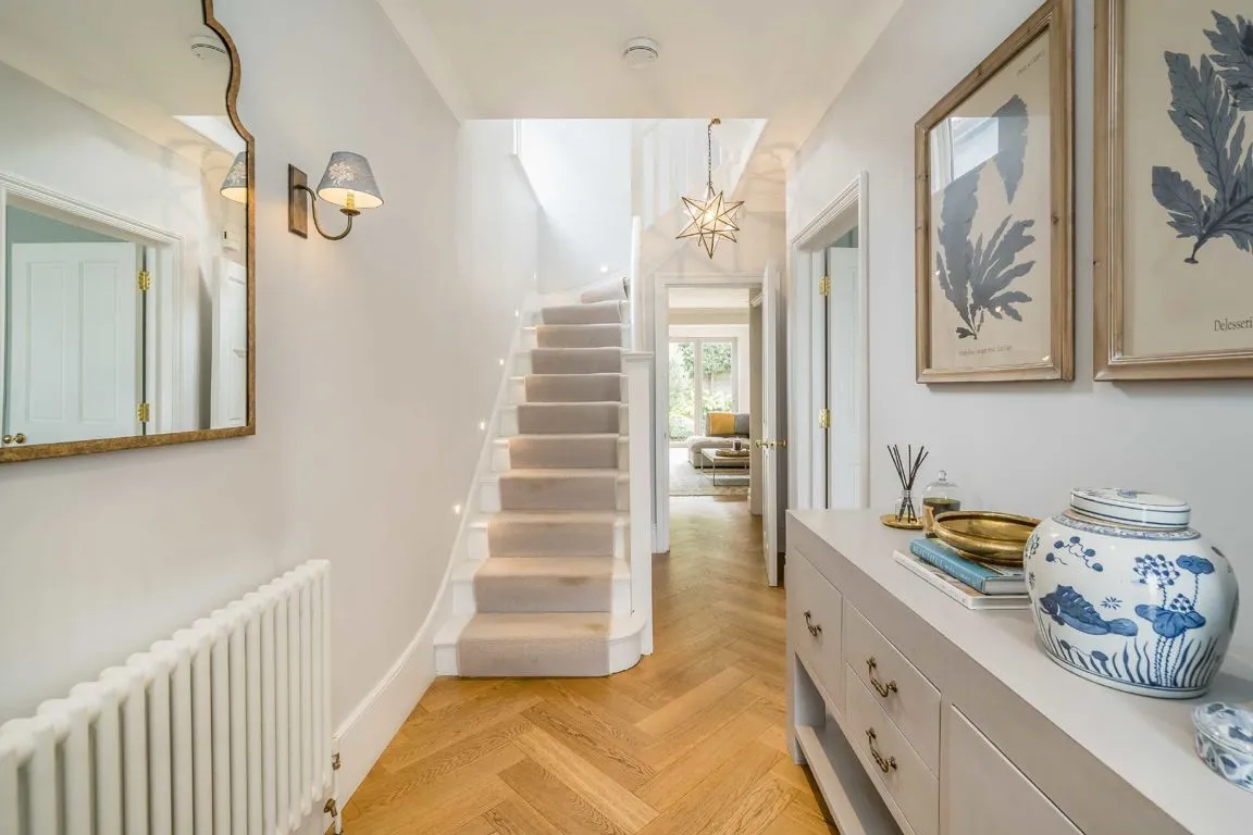 Voss Court, SW16, photo 10