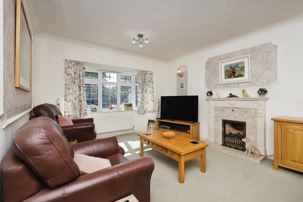 Lavender Close, Hailsham, BN27, photo 3