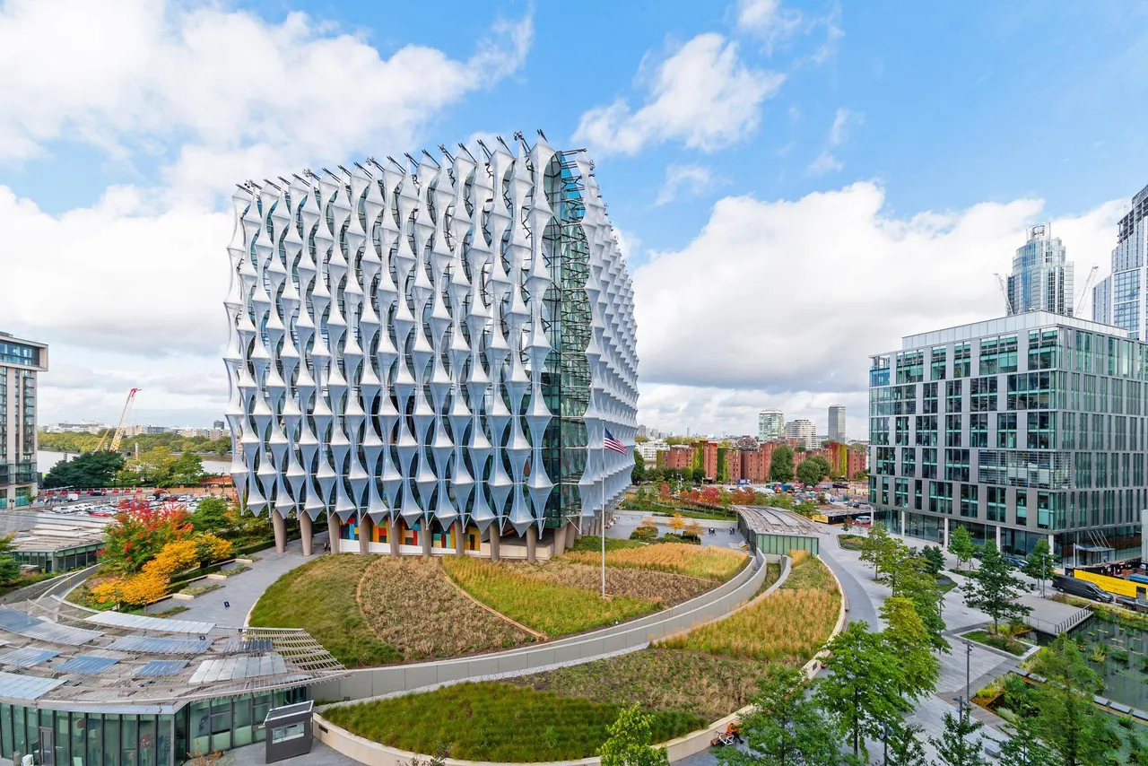 Embassy Gardens, Nine Elms, SW11, photo 9