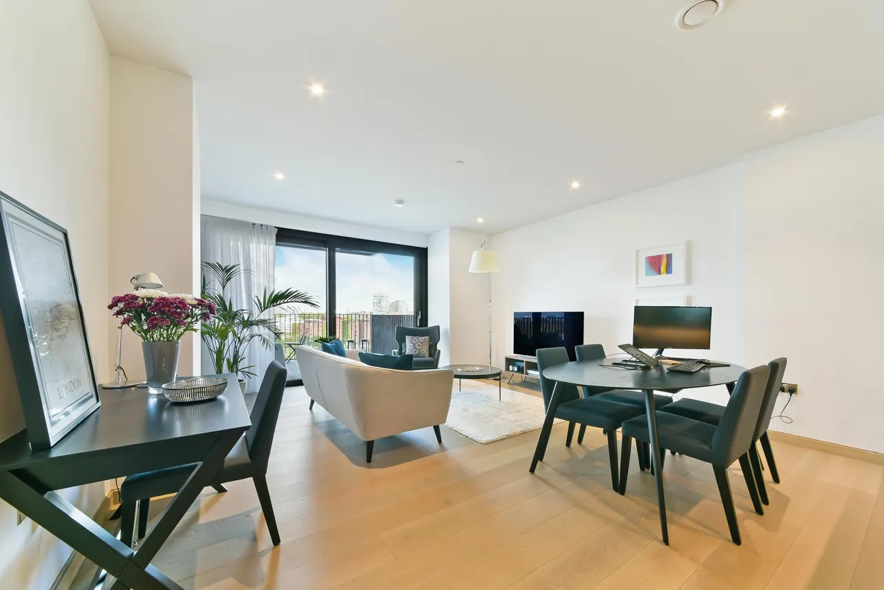 Embassy Gardens, Nine Elms, SW11, photo 18
