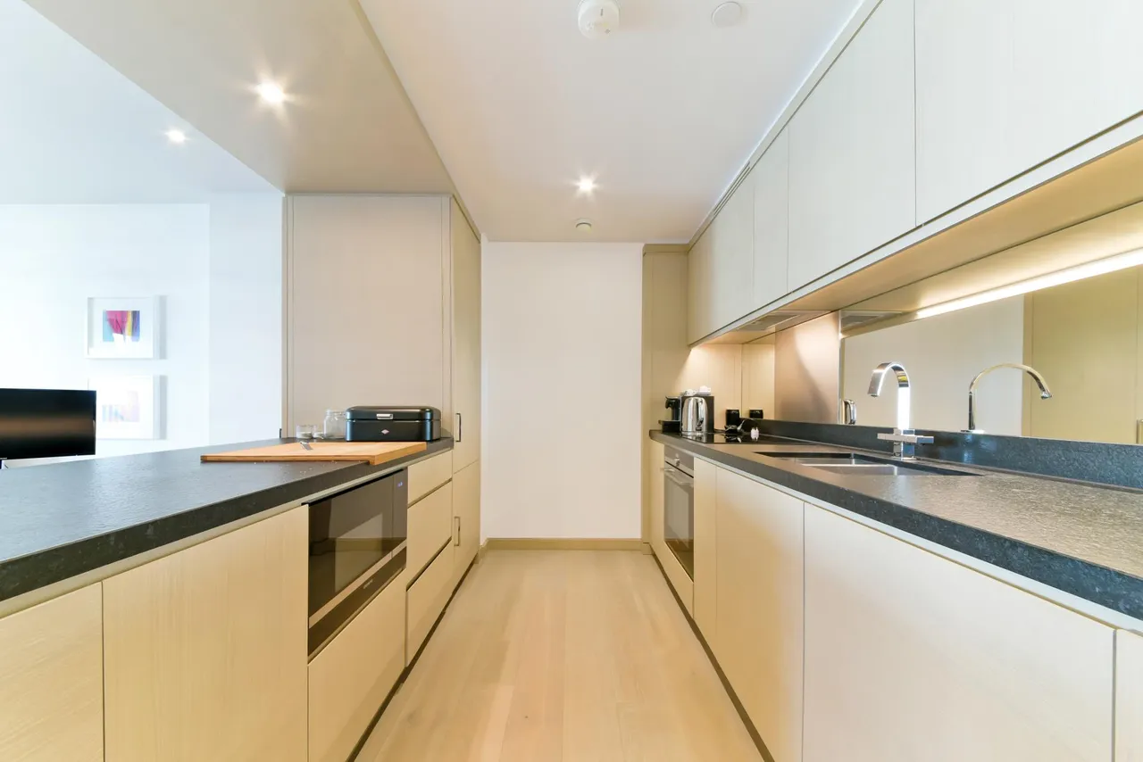 Embassy Gardens, Nine Elms, SW11, photo 23