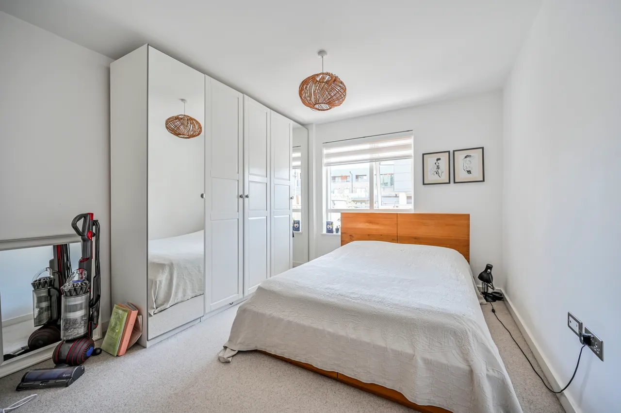 1 Bluebonnet Court, 3 Ruby Mews, London, photo 5