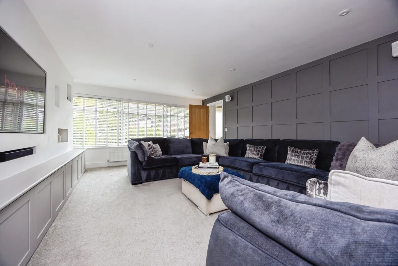 Maple Road, Woking, GU23, photo 5