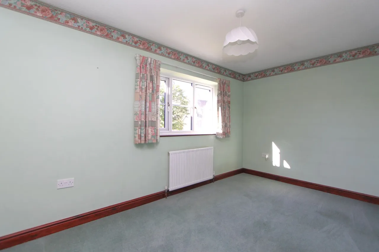 Park Road, Thornbury, photo 16