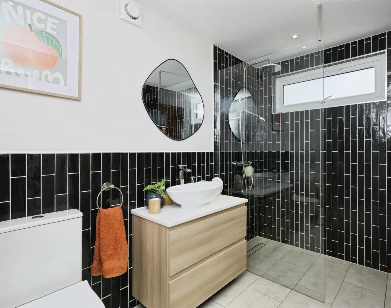 Sayerland Road, Polegate, photo 12