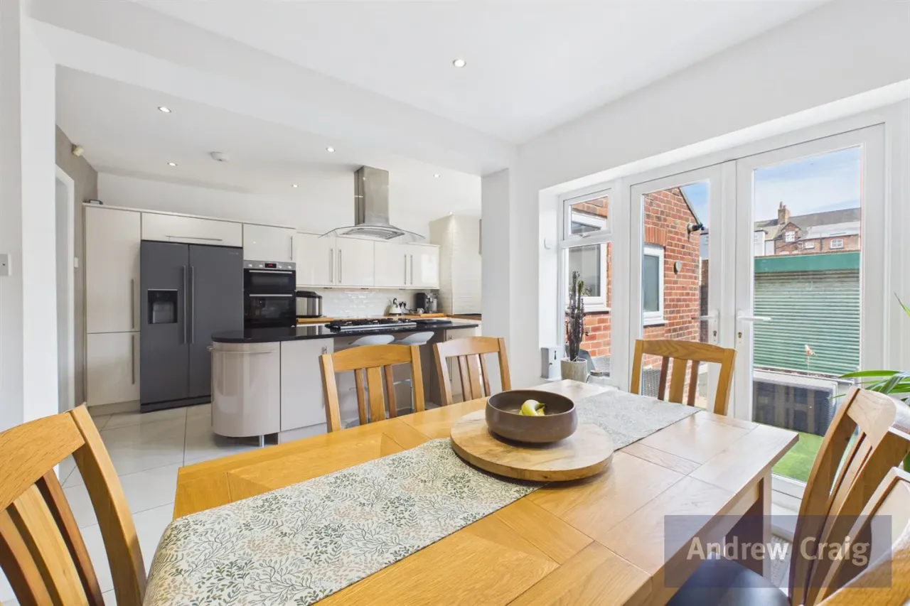 Featherstone Street, Roker, SR6, photo 3