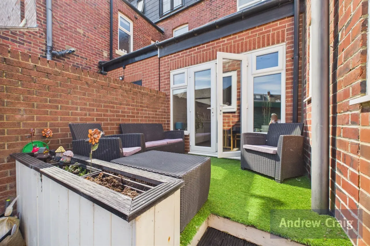 Featherstone Street, Roker, SR6, photo 20