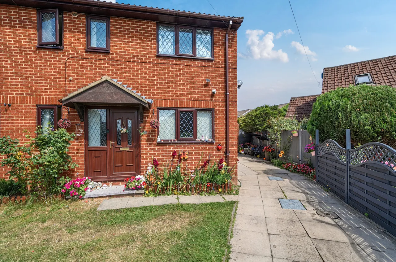 Railsfield Rise, Leeds, LS13, photo 11