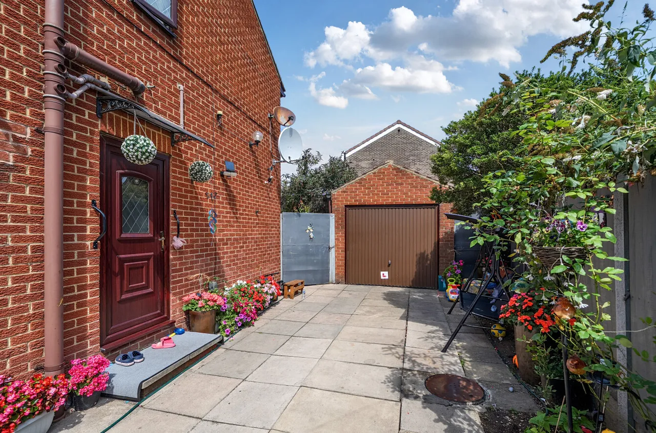 Railsfield Rise, Leeds, LS13, photo 12