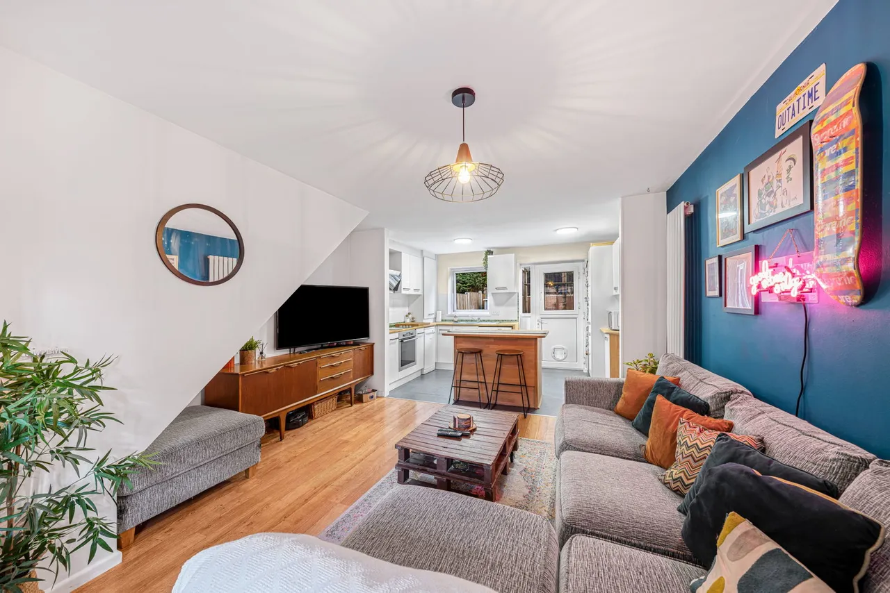 2 bed house for sale, Roman Vale, Old Harlow, CM17