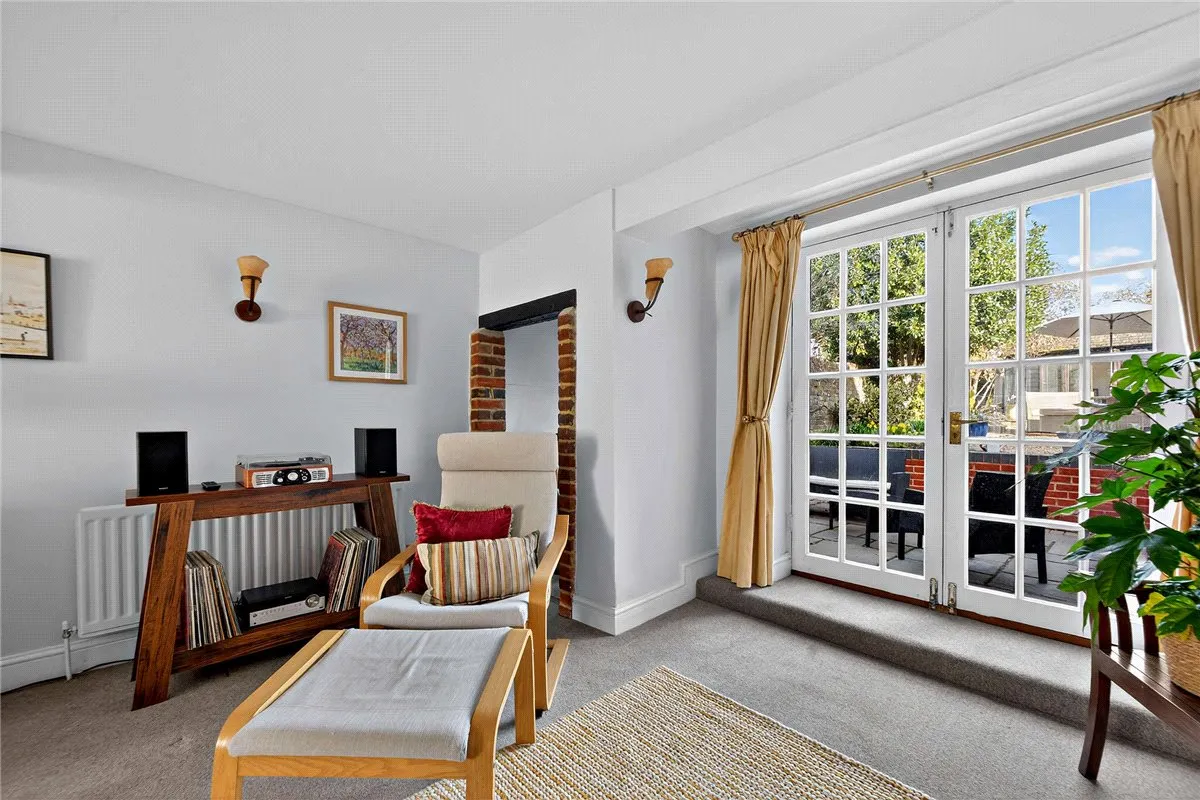 George Street, Kingsclere, RG20, photo 5