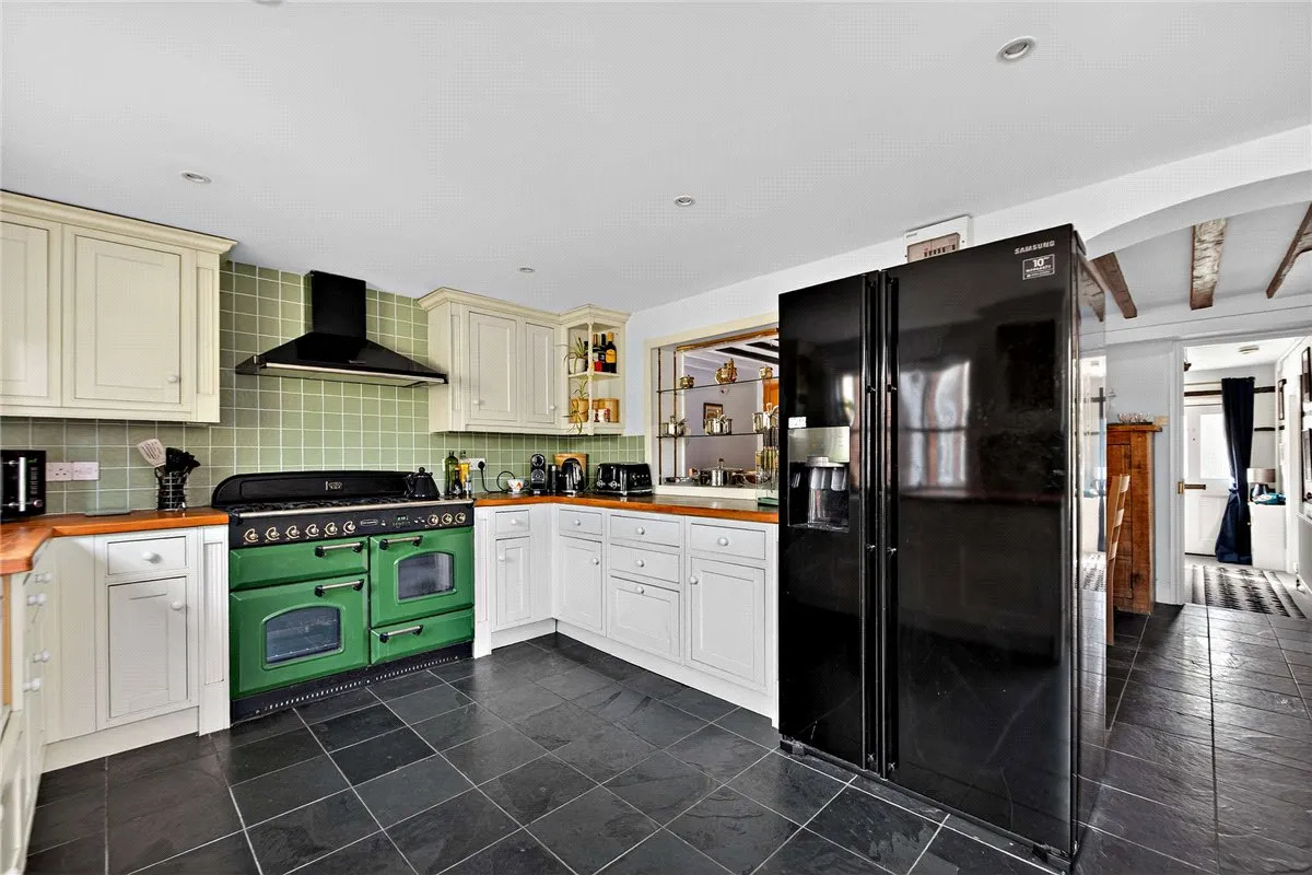 George Street, Kingsclere, RG20, photo 6