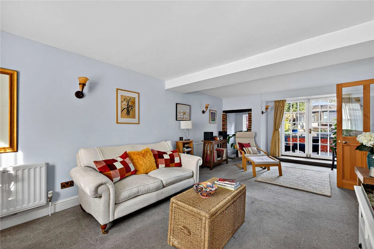 George Street, Kingsclere, RG20, photo 3
