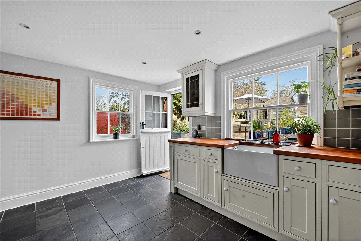 George Street, Kingsclere, RG20, photo 7