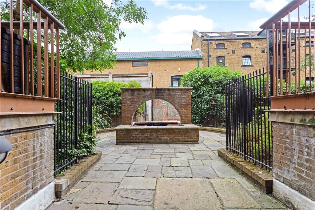 Queen Elizabeth Street, London, SE1, photo 27