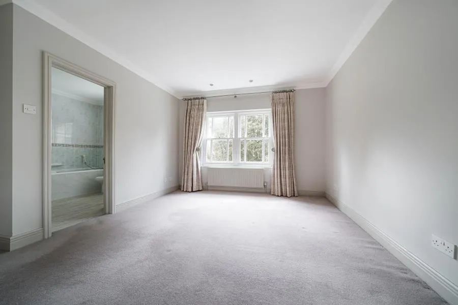 Virginia Water, GU25 4SN, photo 11
