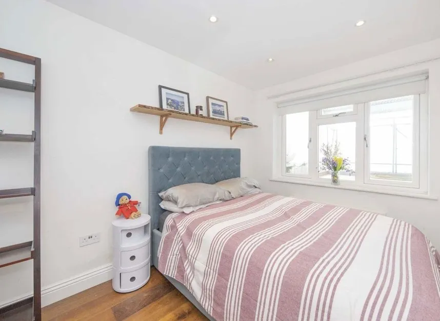 Gauden Road, Clapham, SW4, photo 5