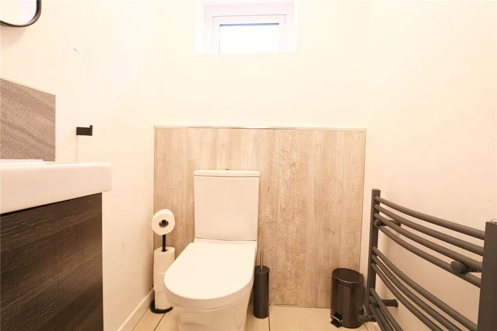 Gibraltar Lane, Denton, M34, photo 14