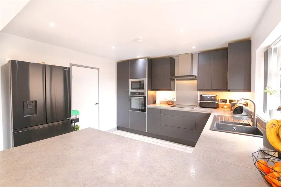 Gibraltar Lane, Denton, M34, photo 15
