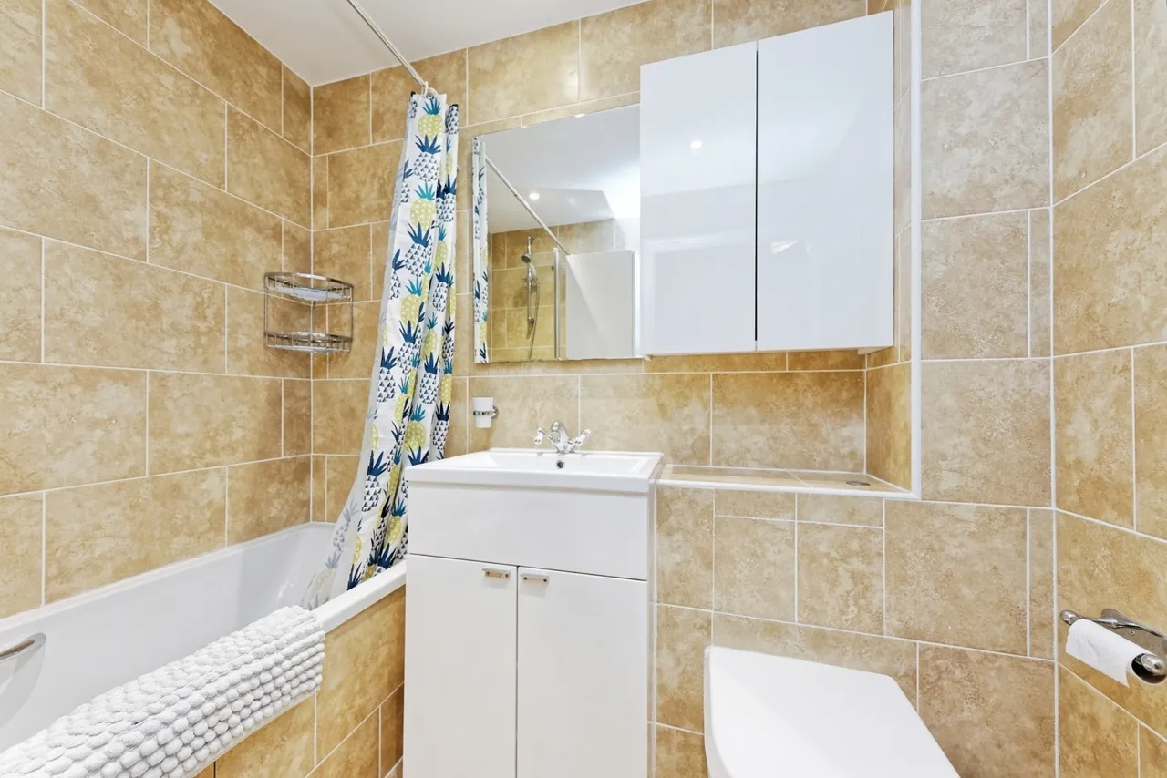 Bingley Court, Canterbury, CT1, photo 10