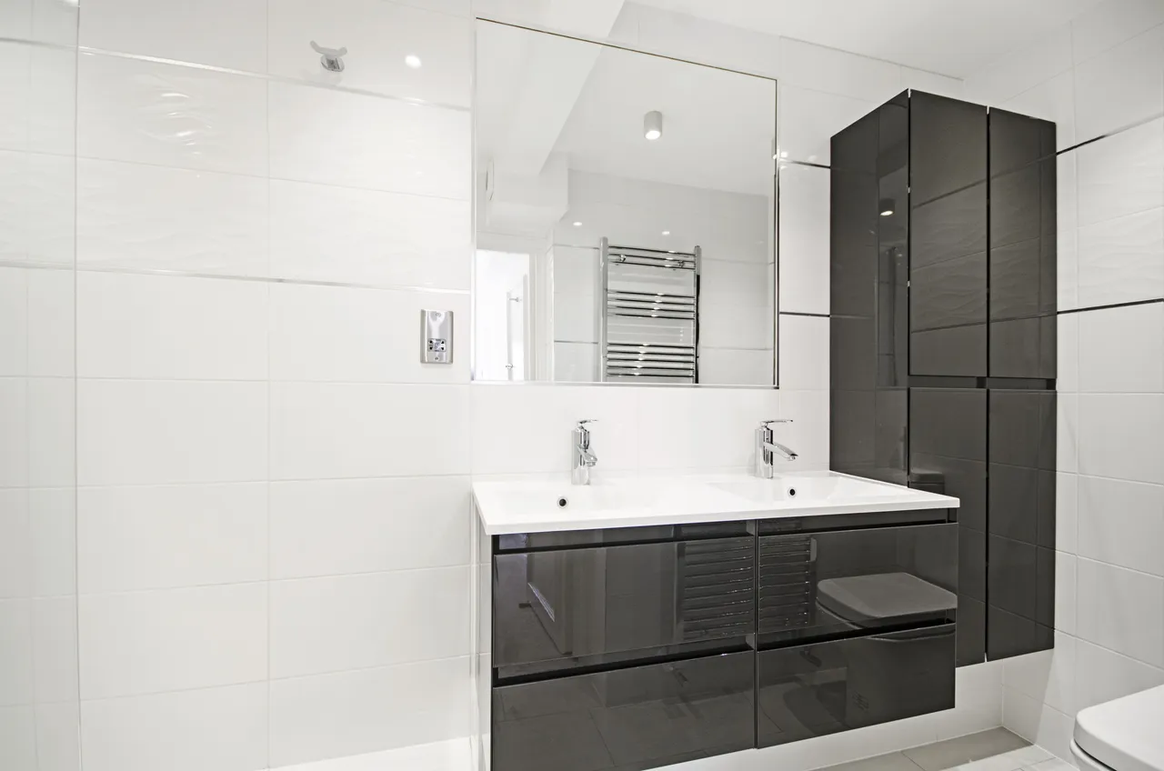 Flat 5 La Residence, 38a Marlborough Place, London, photo 9