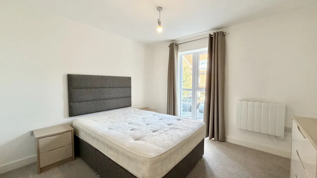 Holmbush Mews, RH12, photo 10