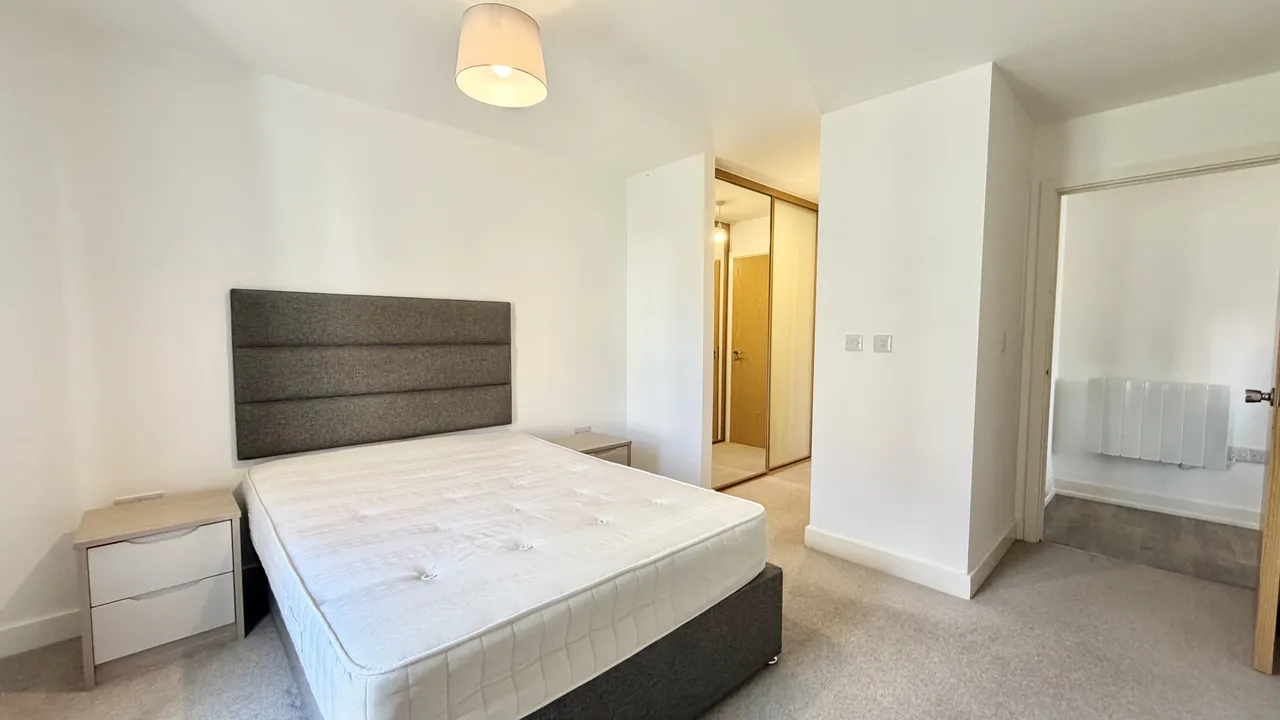 Holmbush Mews, RH12, photo 8