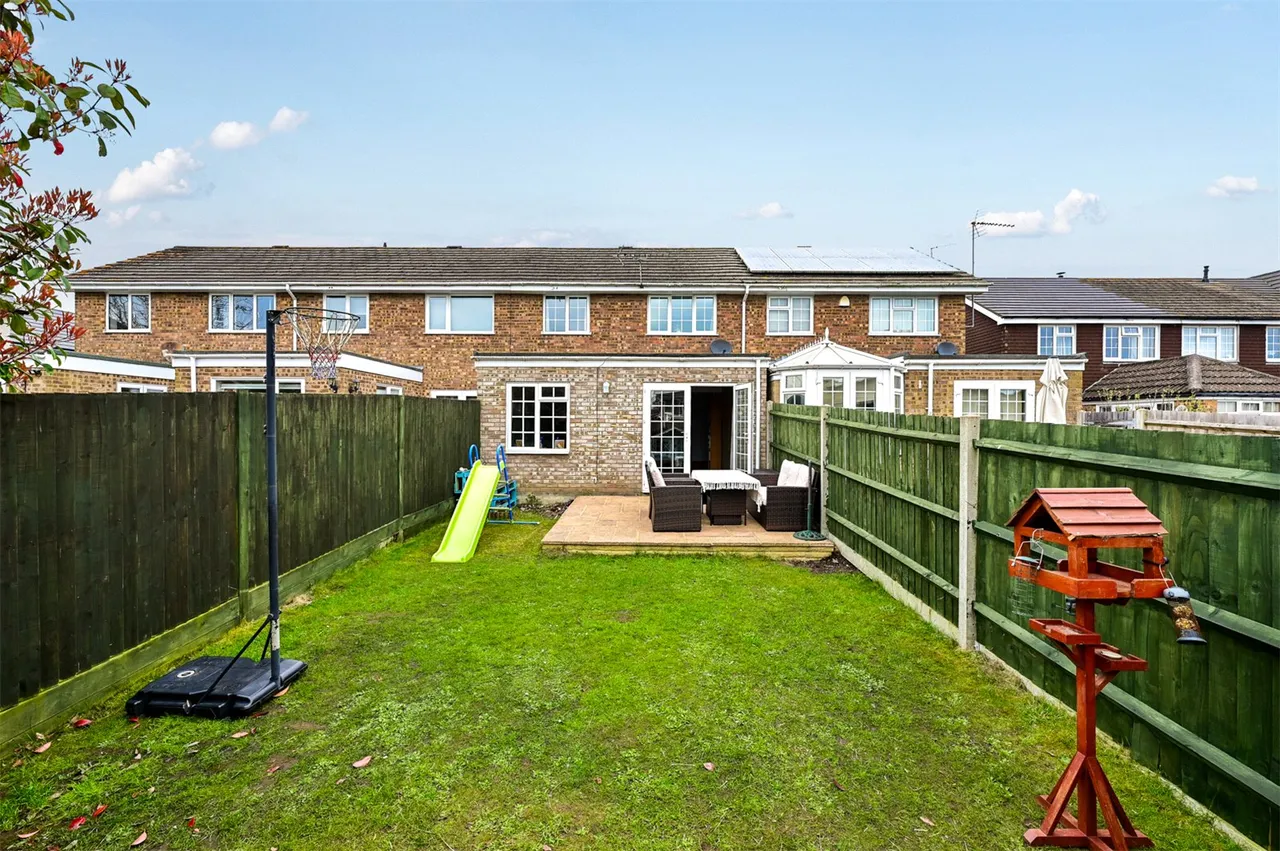 Ash Lodge Close, Ash, Guildford, Surrey, GU12 6JU, photo 10