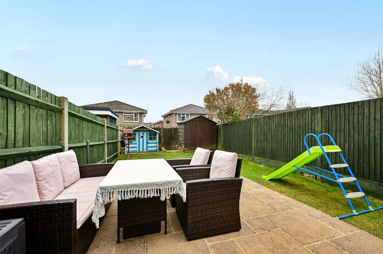 Ash Lodge Close, Ash, Guildford, Surrey, GU12 6JU, photo 9