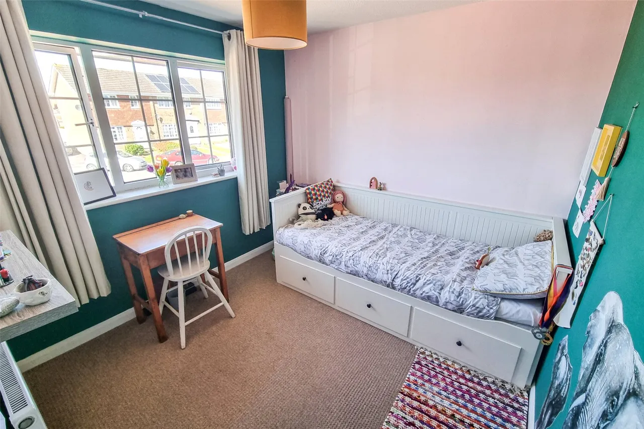 Ash Lodge Close, Ash, Guildford, Surrey, GU12 6JU, photo 6