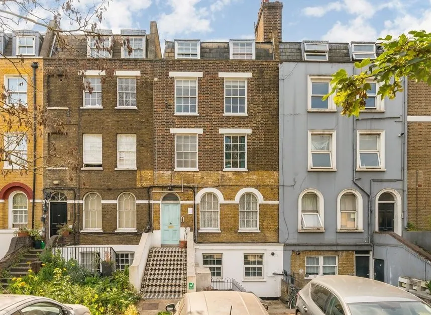 2 bed flat to rent — Queens Road, Peckham, SE15