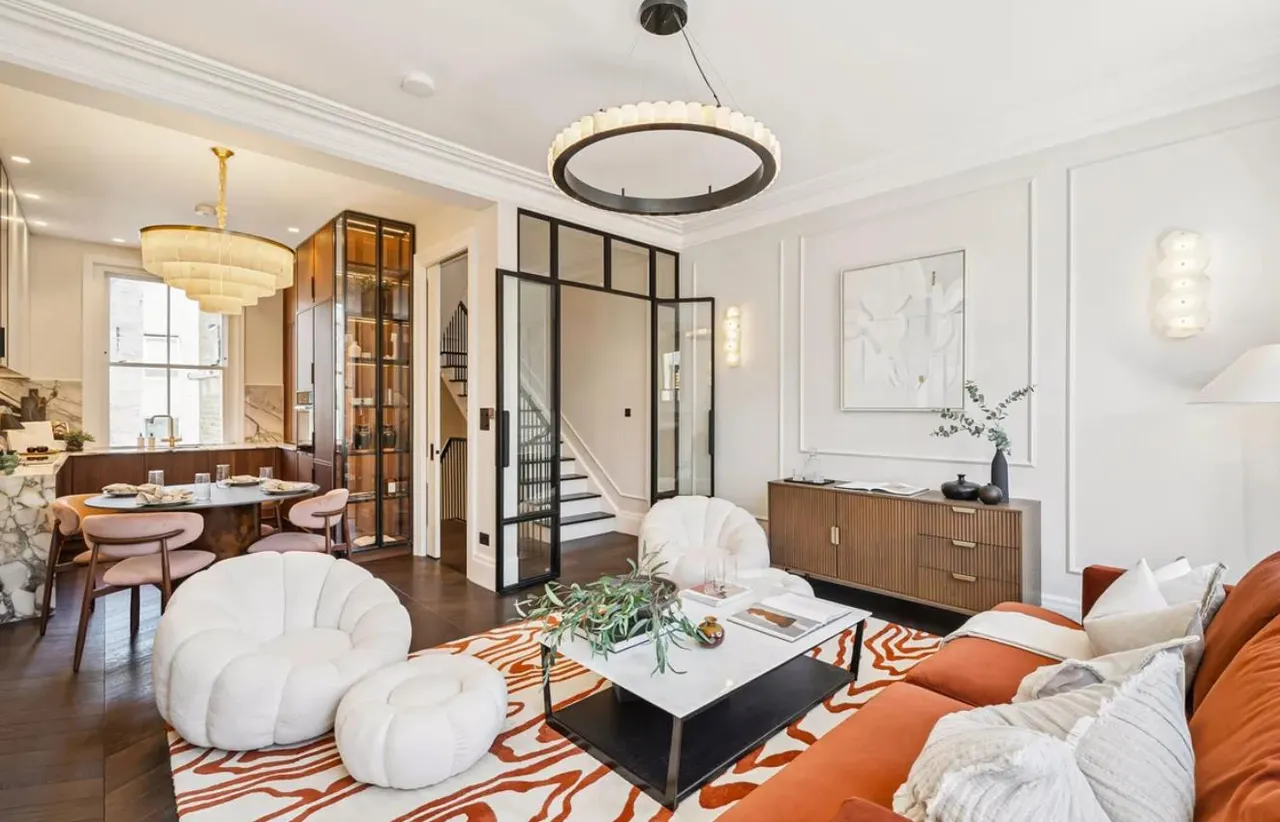 3 bed flat to rent, Edith Grove, Chelsea, SW10