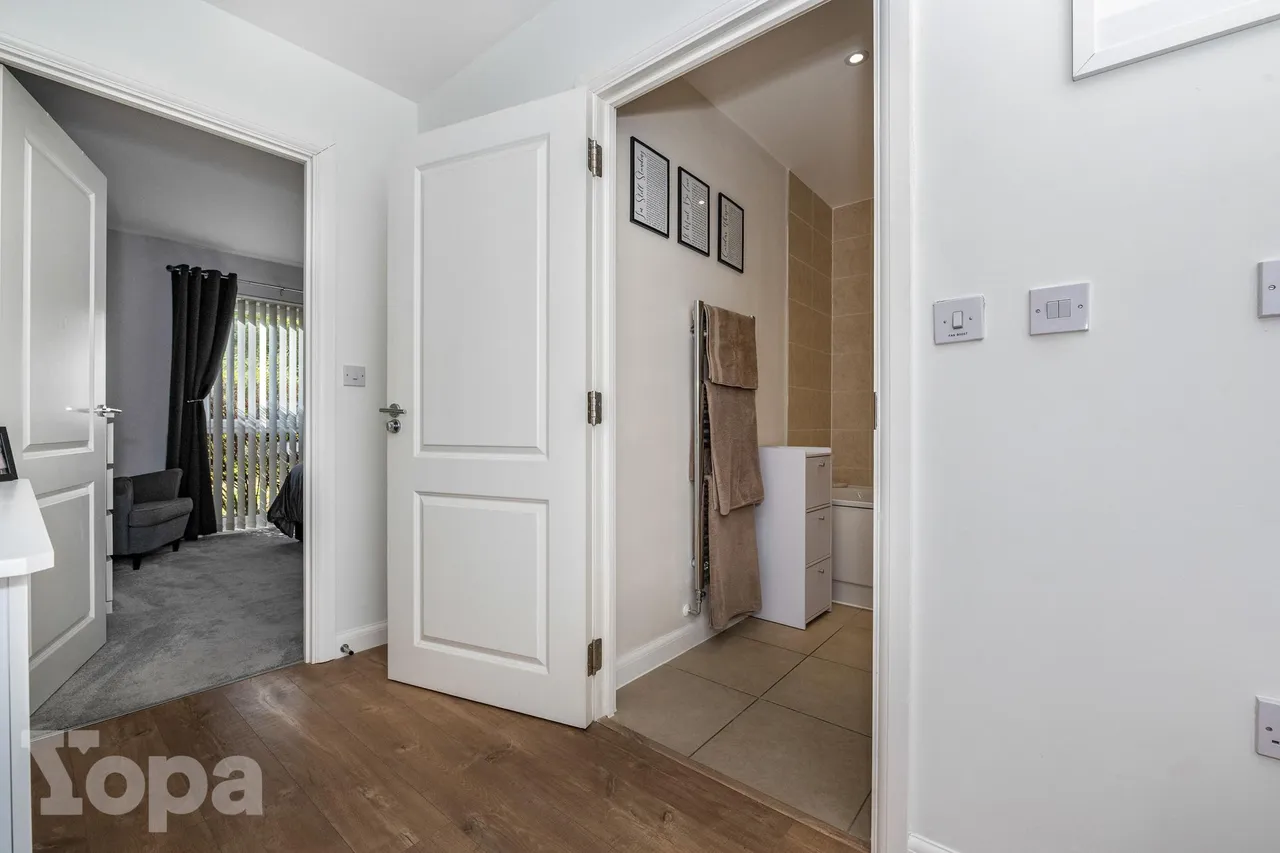 Havelock Drive, Greenhithe, DA9, photo 11