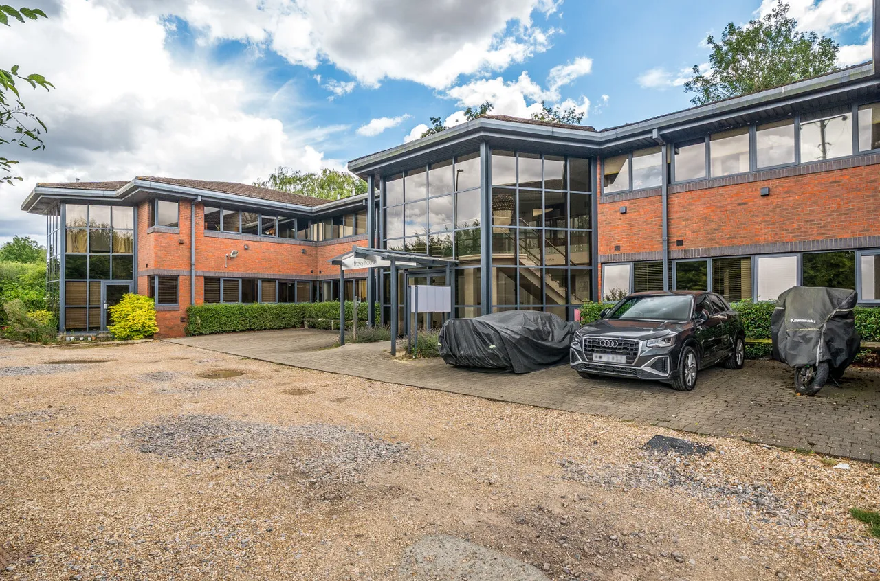 London Road, Old Basing, Basingstoke, RG24 7JL, photo 17