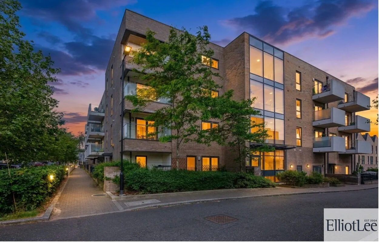 2 bed flat to rent — Tranquil Lane, Calla Court Tranquil Lane, HA2