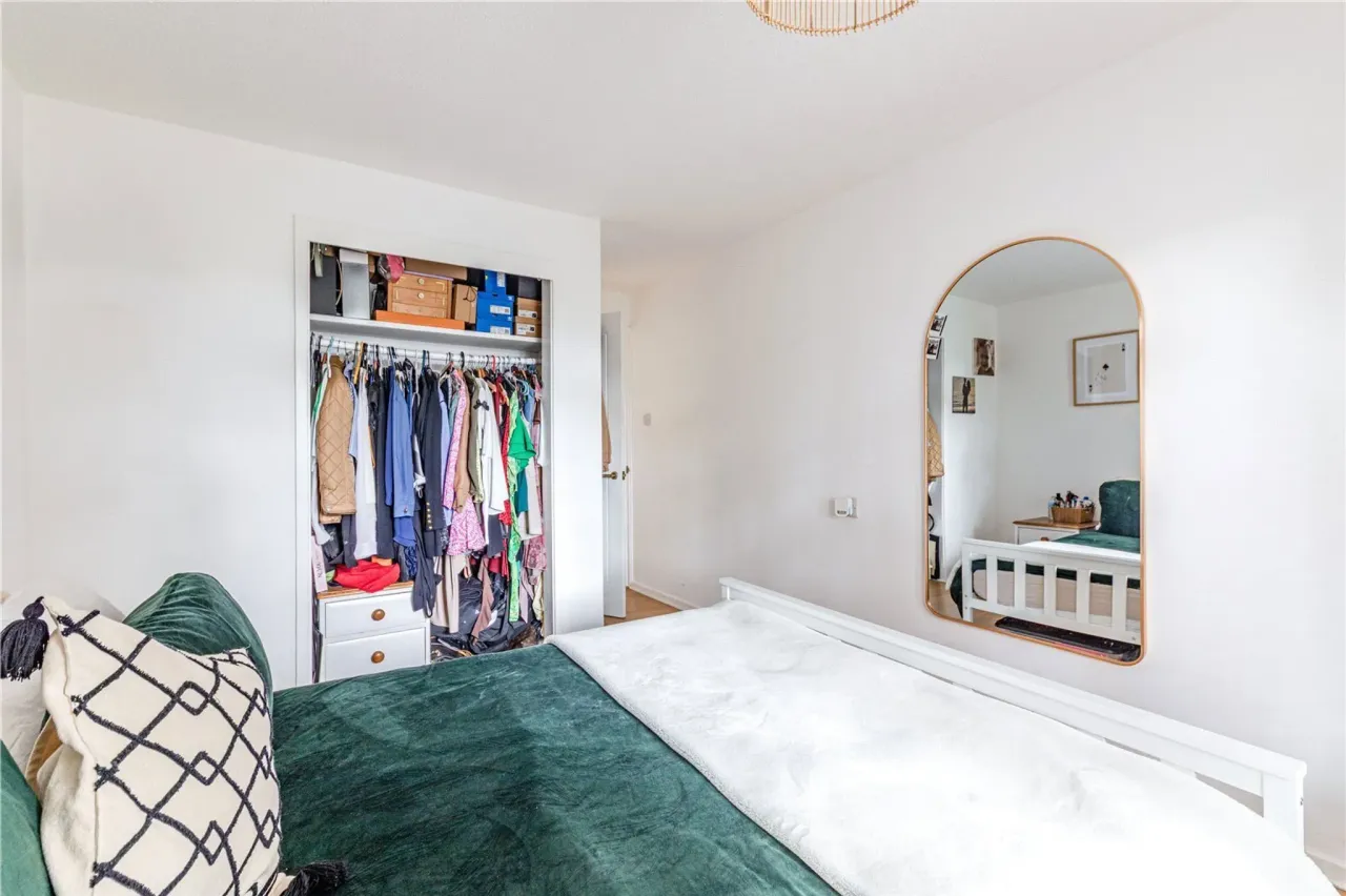 Ferney Road, Byfleet, West Byfleet, S..., photo 9