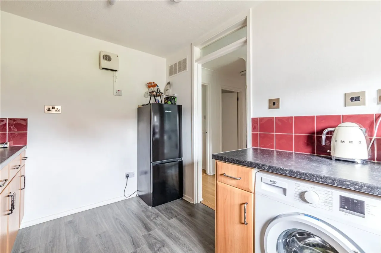 Ferney Road, Byfleet, West Byfleet, S..., photo 7