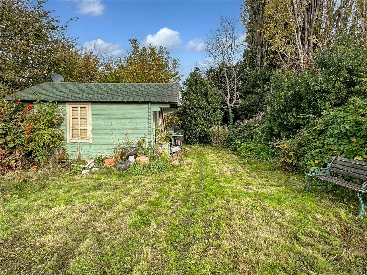 Toddington Lane, Littlehampton, photo 13