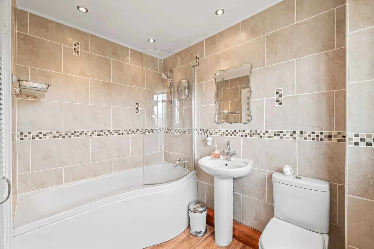 Hunters Hill, Frodsham, photo 19