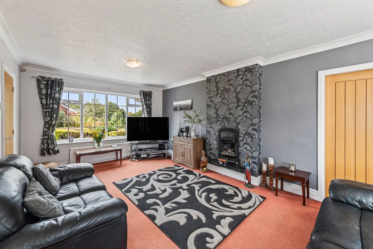 Hunters Hill, Frodsham, photo 2