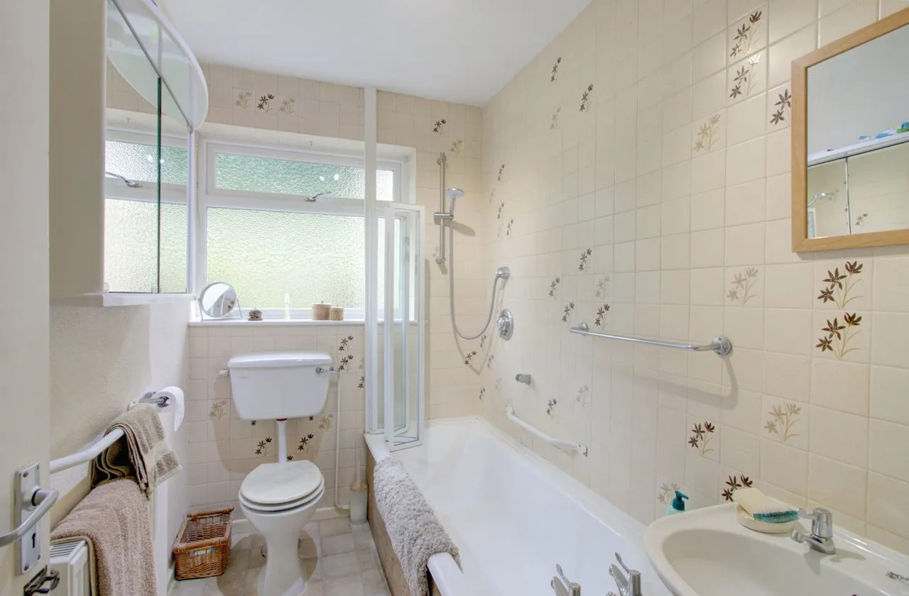 The Willow Falls, Bath, BA1, photo 13