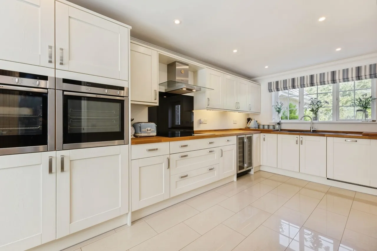 Papillon Road, Wymondham, Norfolk, NR18, photo 17