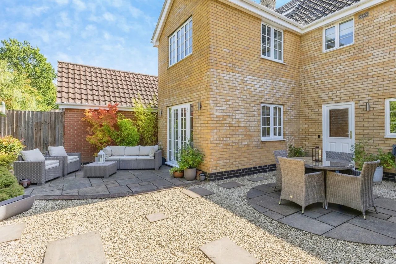 Papillon Road, Wymondham, Norfolk, NR18, photo 6