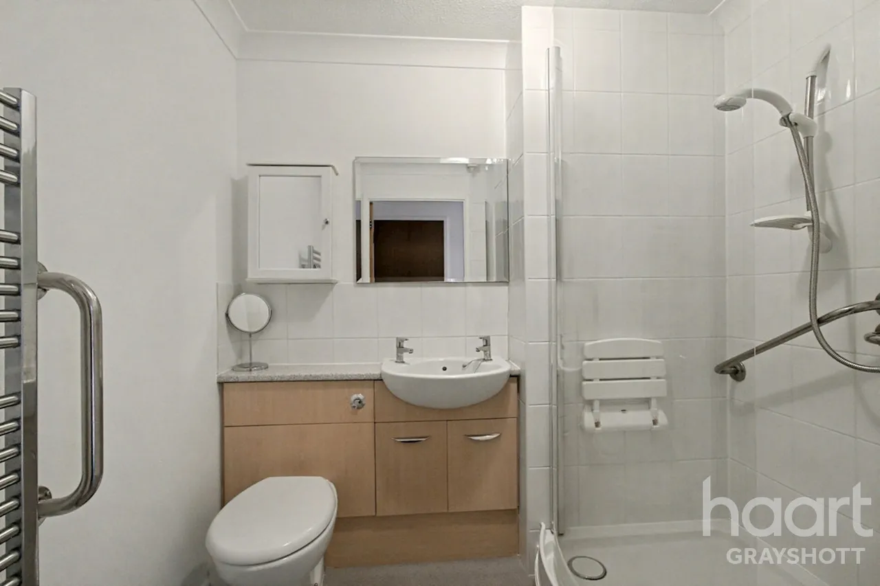 Wey Hill, Haslemere, GU27, photo 6