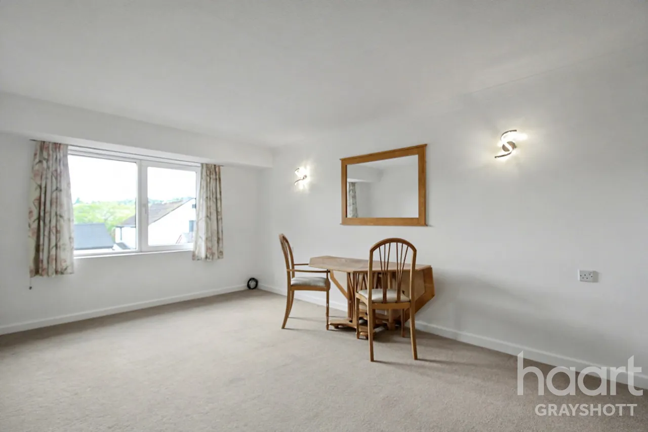 Wey Hill, Haslemere, GU27, photo 2