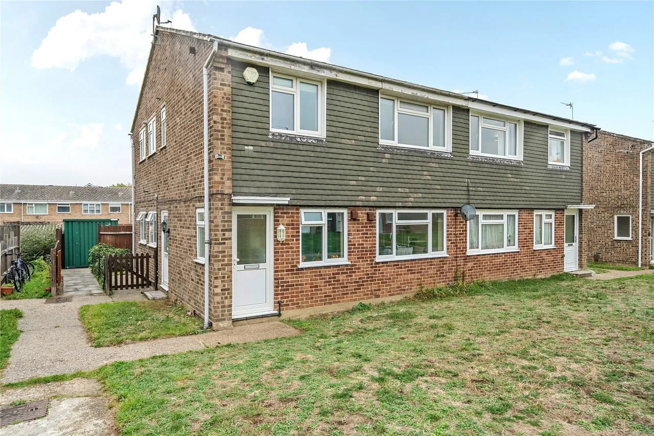2 bed flat for sale, Wellbrook Road, Orpington, BR6