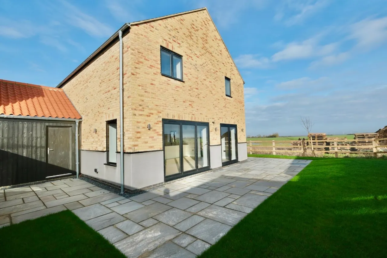 Manor Farm, Wennington, PE28, photo 19