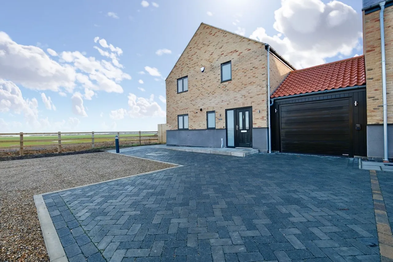 Manor Farm, Wennington, PE28, photo 22