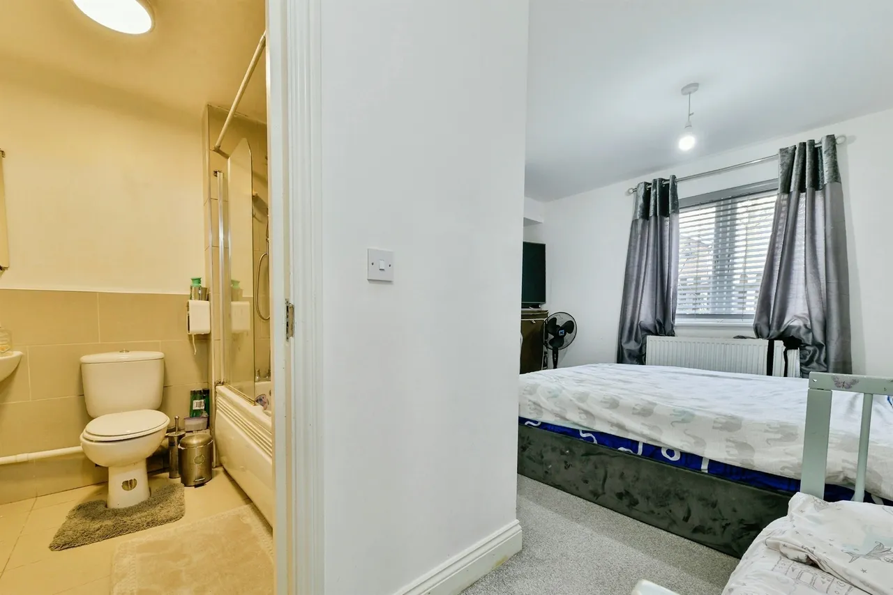 Cuttys Lane, Stevenage, SG1, photo 10