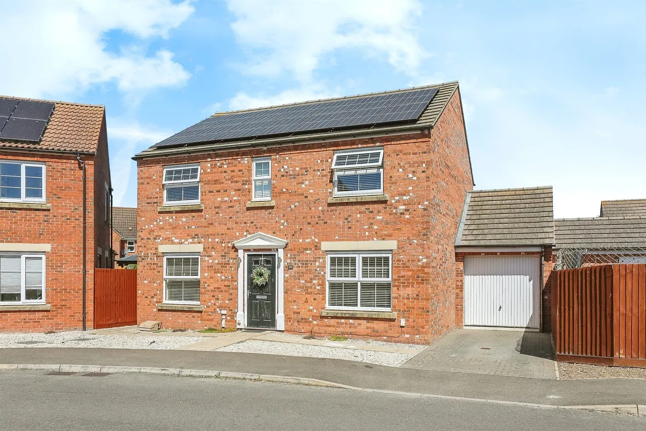 4 bed house for sale, Roeburn Way, Spalding, PE11